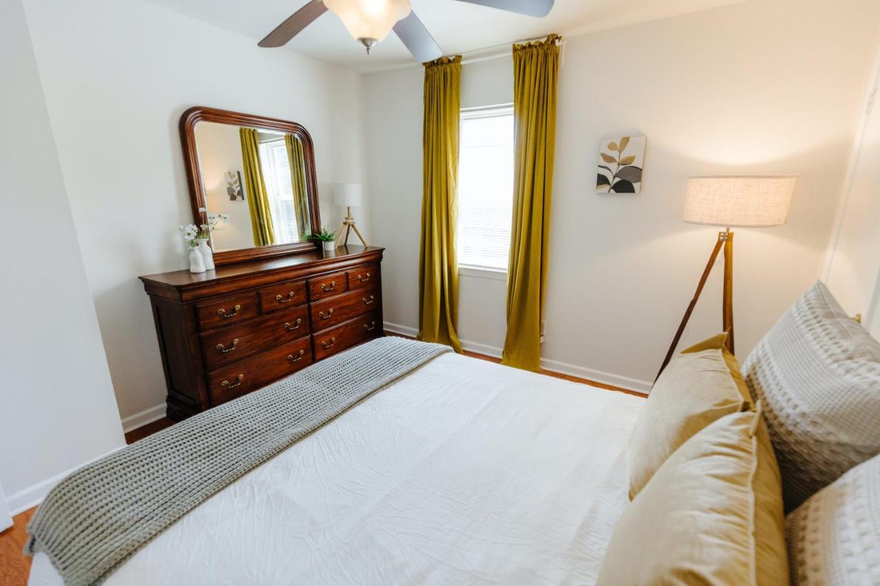 Centrally Located 2Br Overton Square Unit 2 Fast Wifi Free Parking Yes Pets Memphis Luaran gambar